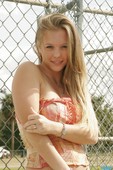 http://img250.imagetwist.com/th/36444/3gqnumsd6k64.jpg